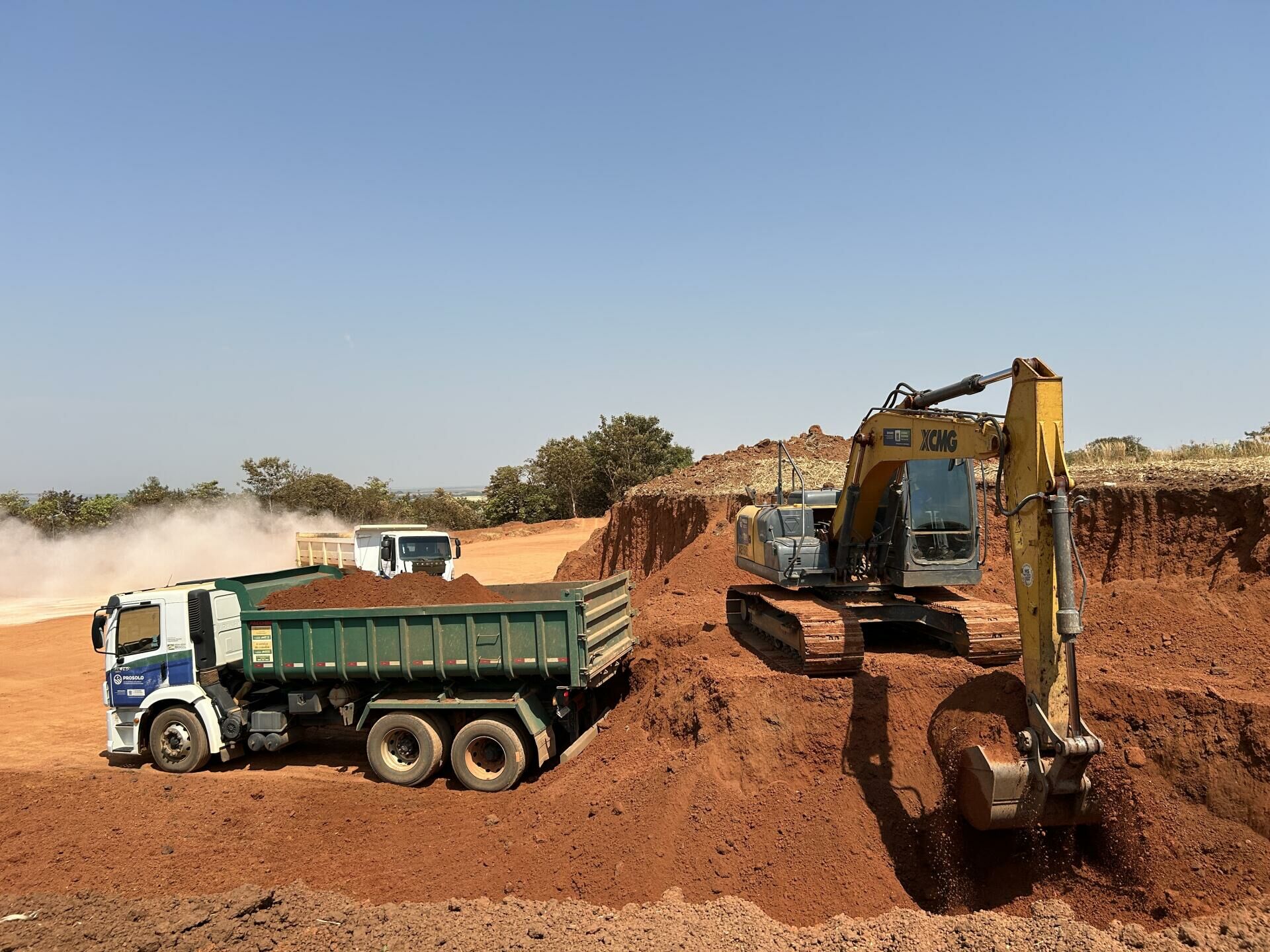 Imagem de compartilhamento para o artigo Costa Rica intensifica recuperação de estradas rurais e beneficia produtores da região do Bolicho Seco da MS Todo dia